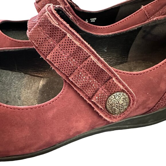 Mephisto Burgundy Suede Mary Jane Shoes Size 7.5 Comfort Flats - Picture 5 of 7